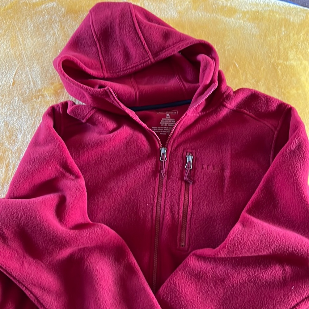 Like New Land’s End zip fleece jacket size XL